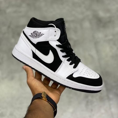کفش اسپرت نایک جردن Nike Air Jordan1 Mid 554724-113